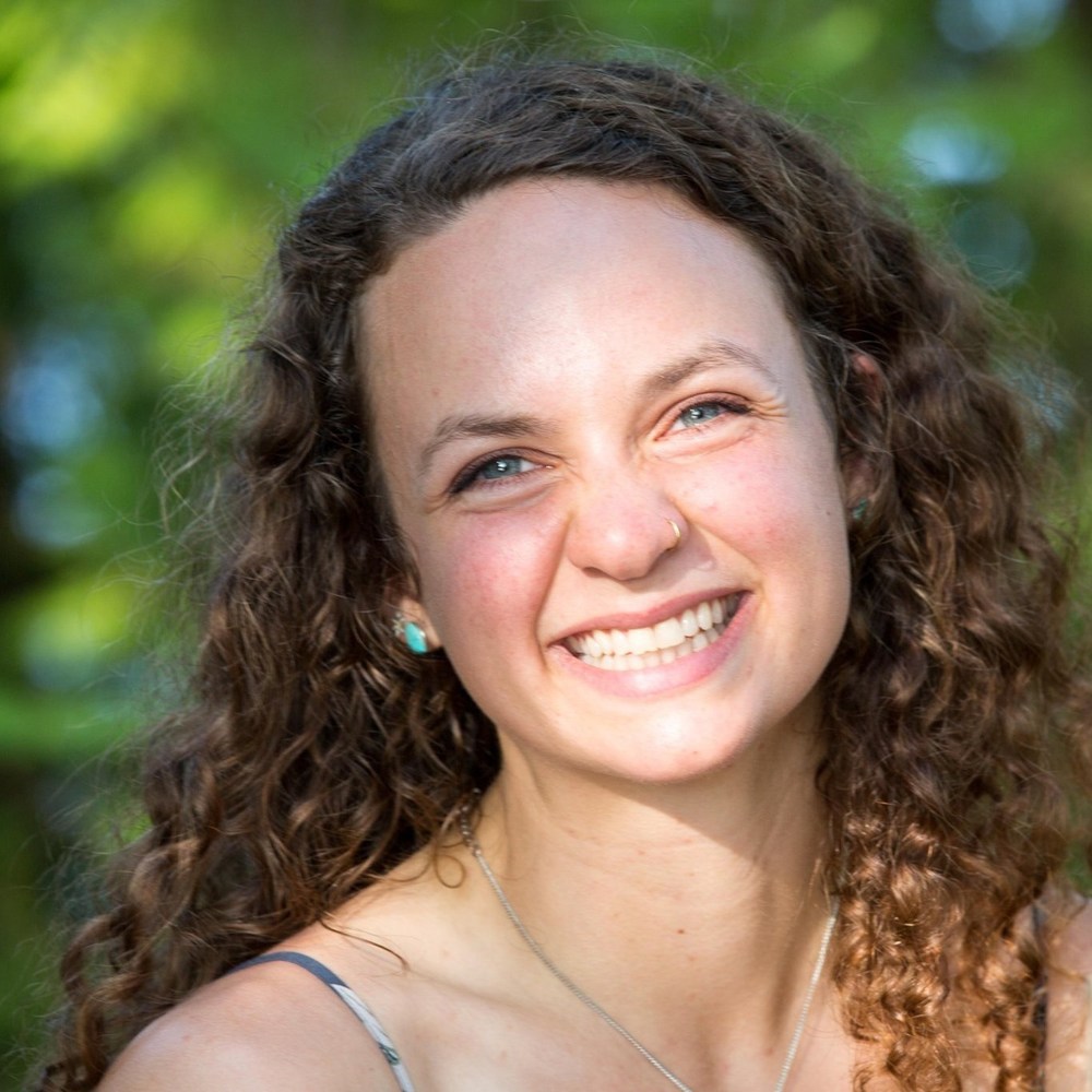 Meet your Posher, Lila